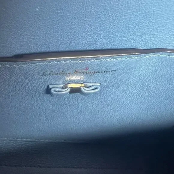 Salvatore Ferragamo Vara Bow Crossbody - Picture 10 of 14